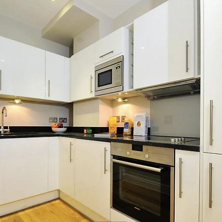 شقة Entire London Studio With Kitchenette المظهر الخارجي الصورة
